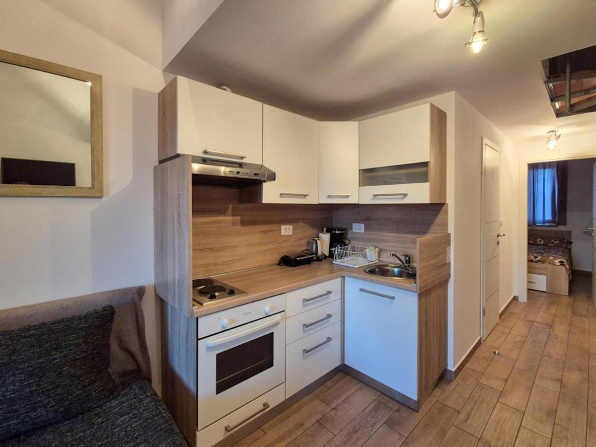 Apartman Meghan Pula Exterior foto